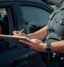 Como reforçar a segurança da sua casa sem complicar a rotina