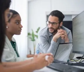 Descubra os Melhores Desenvolvedores de Software em SP