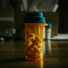 O preço da automedicação: antibióticos em risco